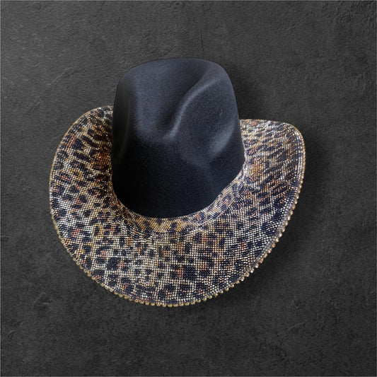 Leopard bling brim