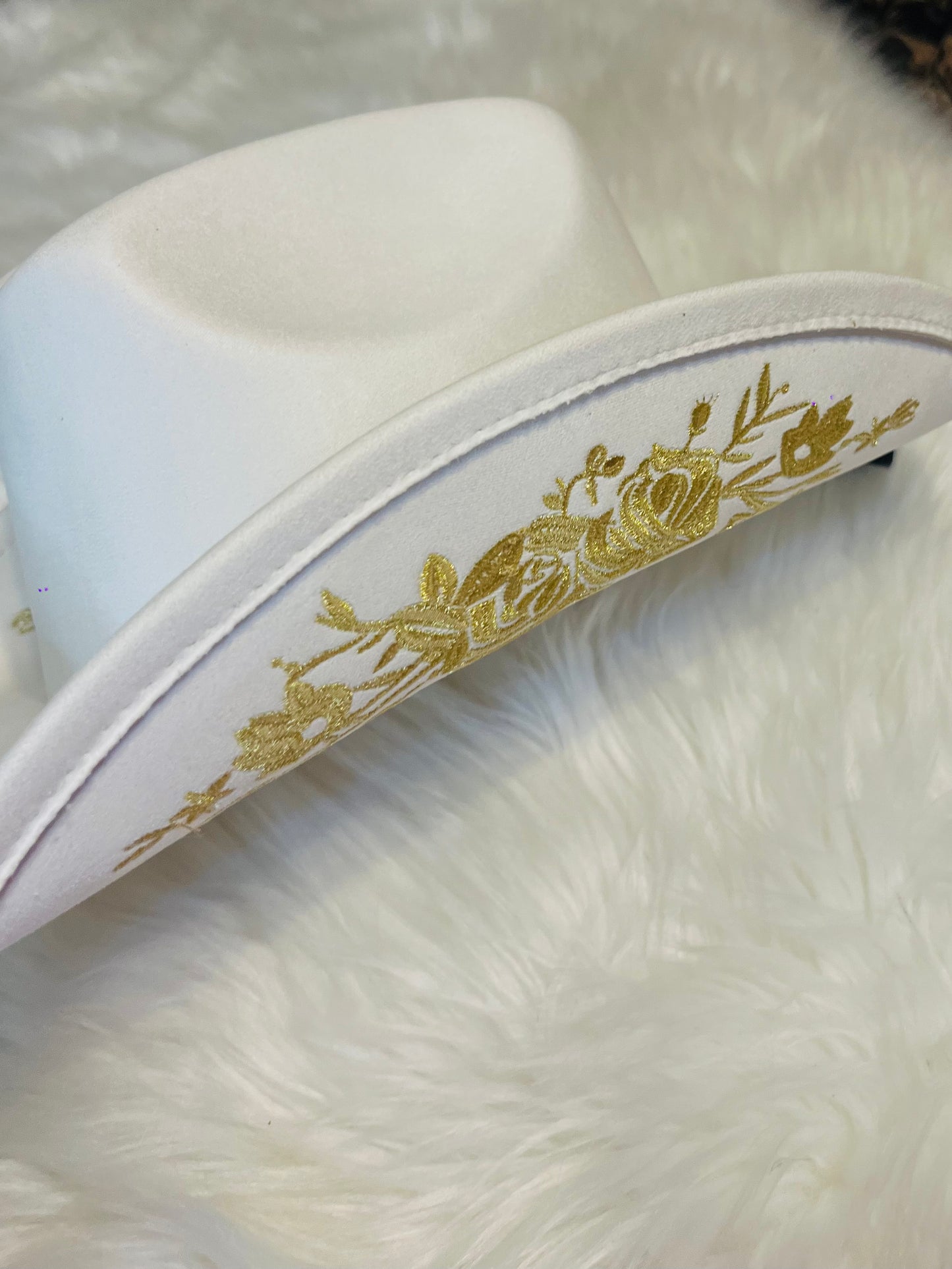 Off-White Embroidered Cowboy Hat